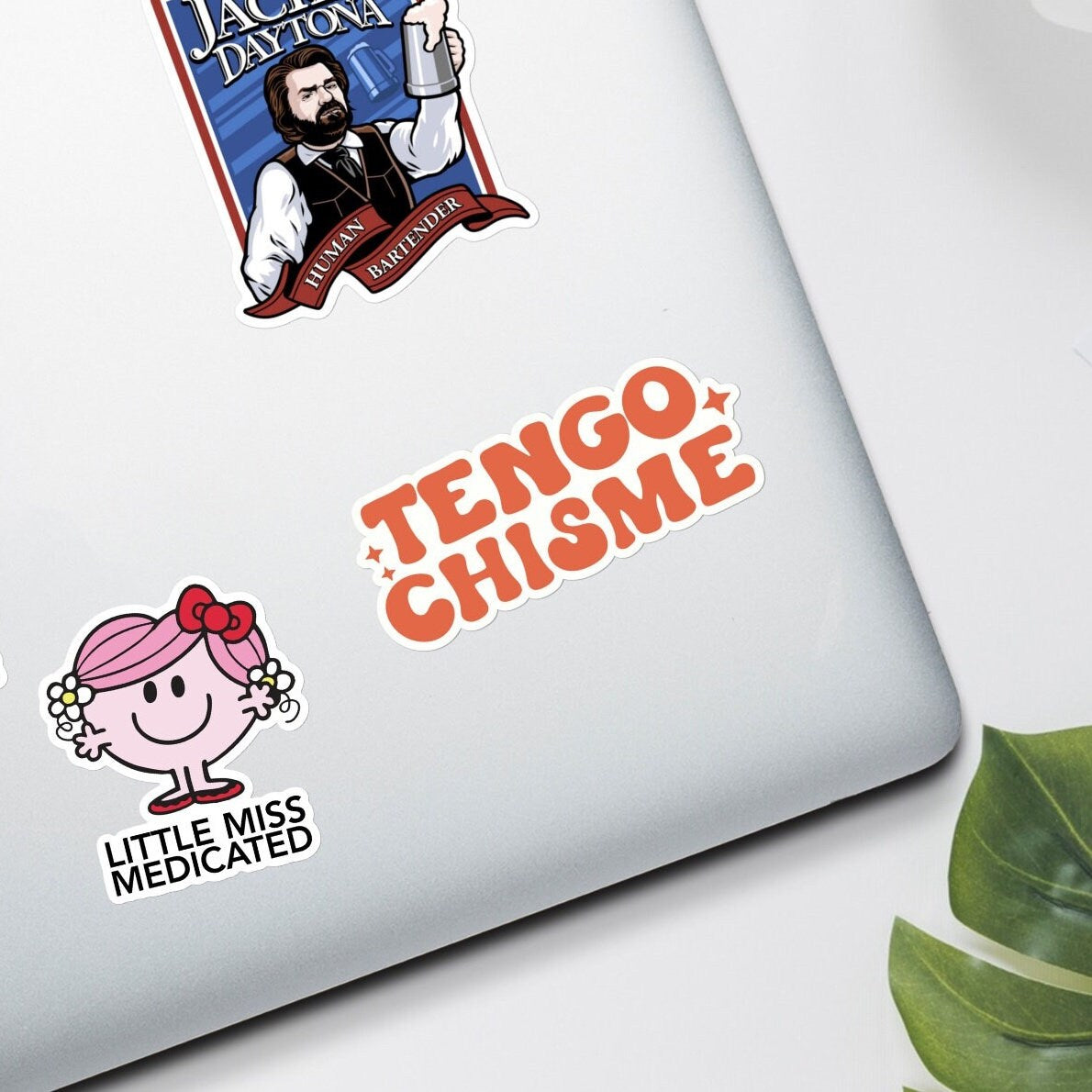 Tengo Chisme Sticker, custom handmade, weatherproof and vinyl Stickers - Latina - Latinx - Latina Pride - Latinx Stickers, Latina AF